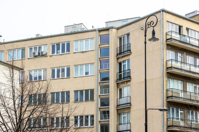 Wieżowiec przy ul. Sewerynów 4 w Warszawie