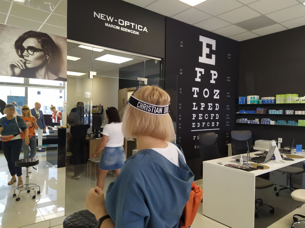 Eska Summer City w salonie optycznym New Optica