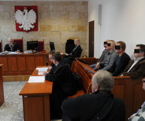 Policjanci dręczyli 18-latka paralizatorem