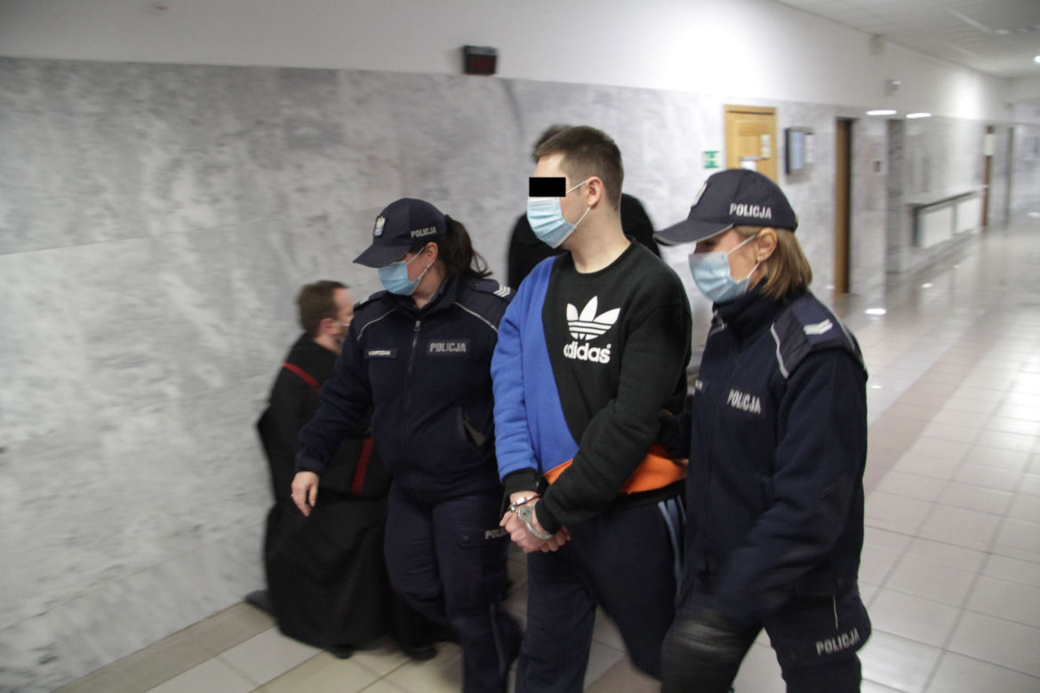 Poćwiartował partnerkę i spalił w piecu. Dostał tylko 5 lat