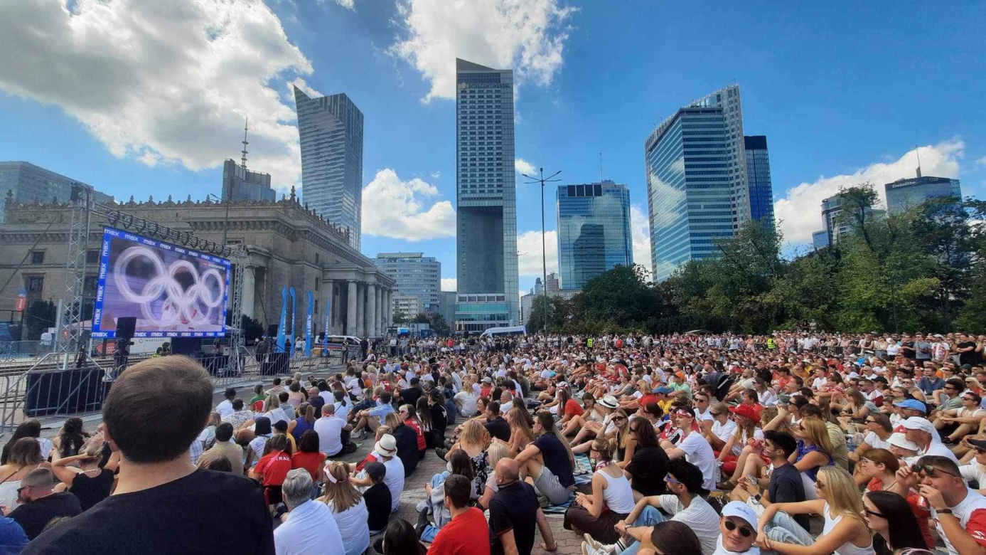 Polska - Francja, finał siatkówki, mecz o złoto. Strefa kibica w Warszawie [ZDJĘCIA]