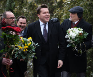 Na Wspólnej odc. 3239. Michał (Robert Kudelski), Roman (Waldemar Obłoza), Marcin (Piotr Nowak)