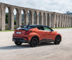 Toyota C-HR 2.0 Hybrid Dynamic Force 184 KM e-CVT
