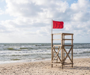 Sinice Chałupy. Czy w Chałupach można się kąpać 16.08? Flaga, warunki pogodowe