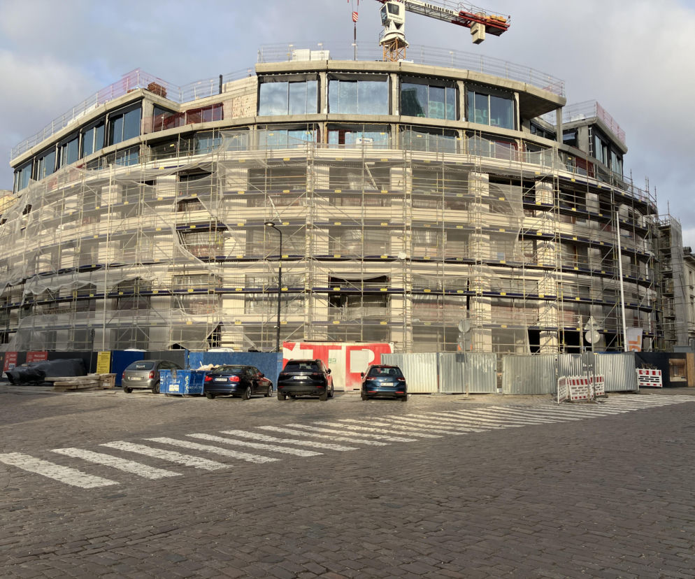 Villa Bogoria - kiedyś w tym miejscu wznosił się Pasaż Simonsa