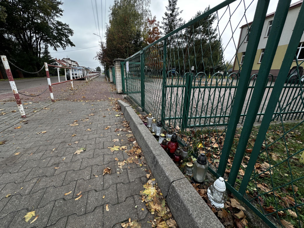 Woźna zginęła w szkole z rąk 15-latka. Bliscy pożegnali Darię. "Oddała życie za innych"
