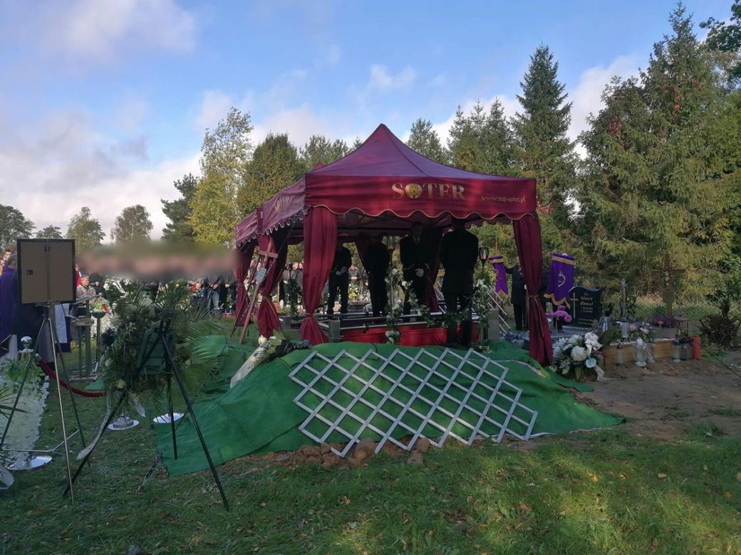 Przyjaciele zginęli w potwornym wypadku na Kaszubach. Ten widok wyciska łzy