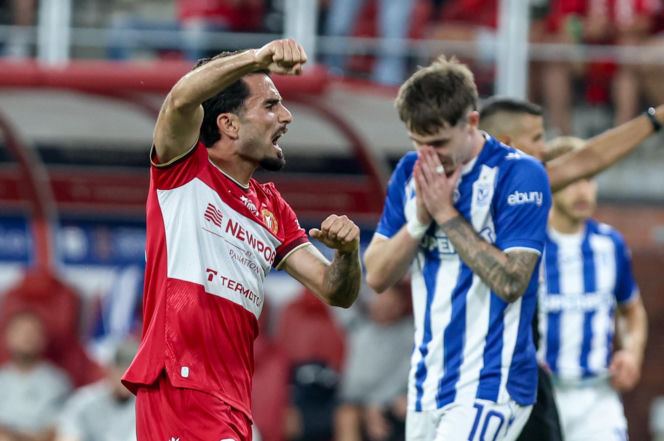 Widzew Łódź - Lech Poznań: Zdjęcia kibiców z meczu 6. kolejki PKO BP Ekstraklasy