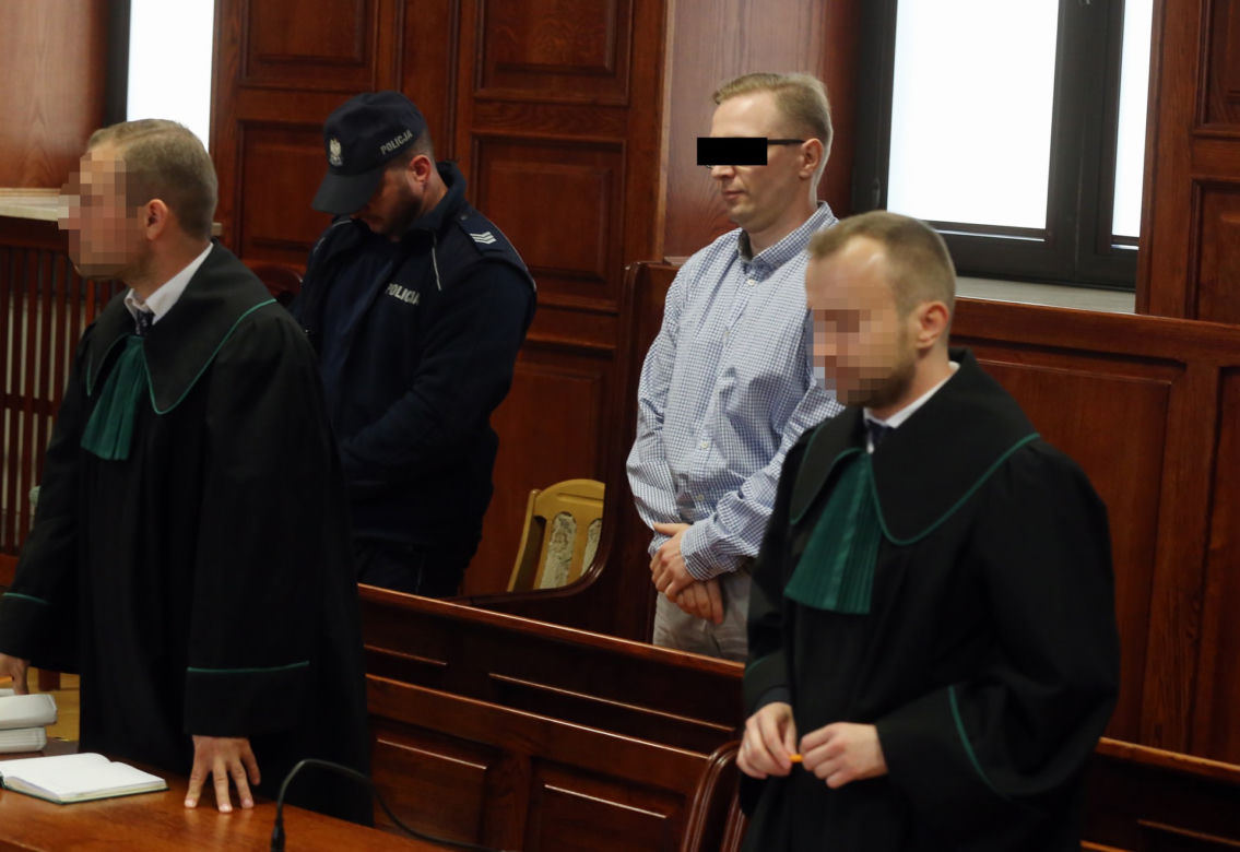 Zabił męża kochanki, jego córkę, tancerza i księdza. Ten morderca do śmierci nie wyjdzie zza krat 