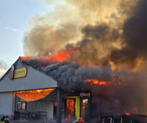 Kolejny market spłonął w Polkowicach. To już drugi taki pożar w krótkim czasie!