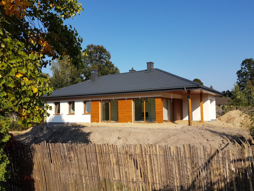 Domy z wjazdem od południa