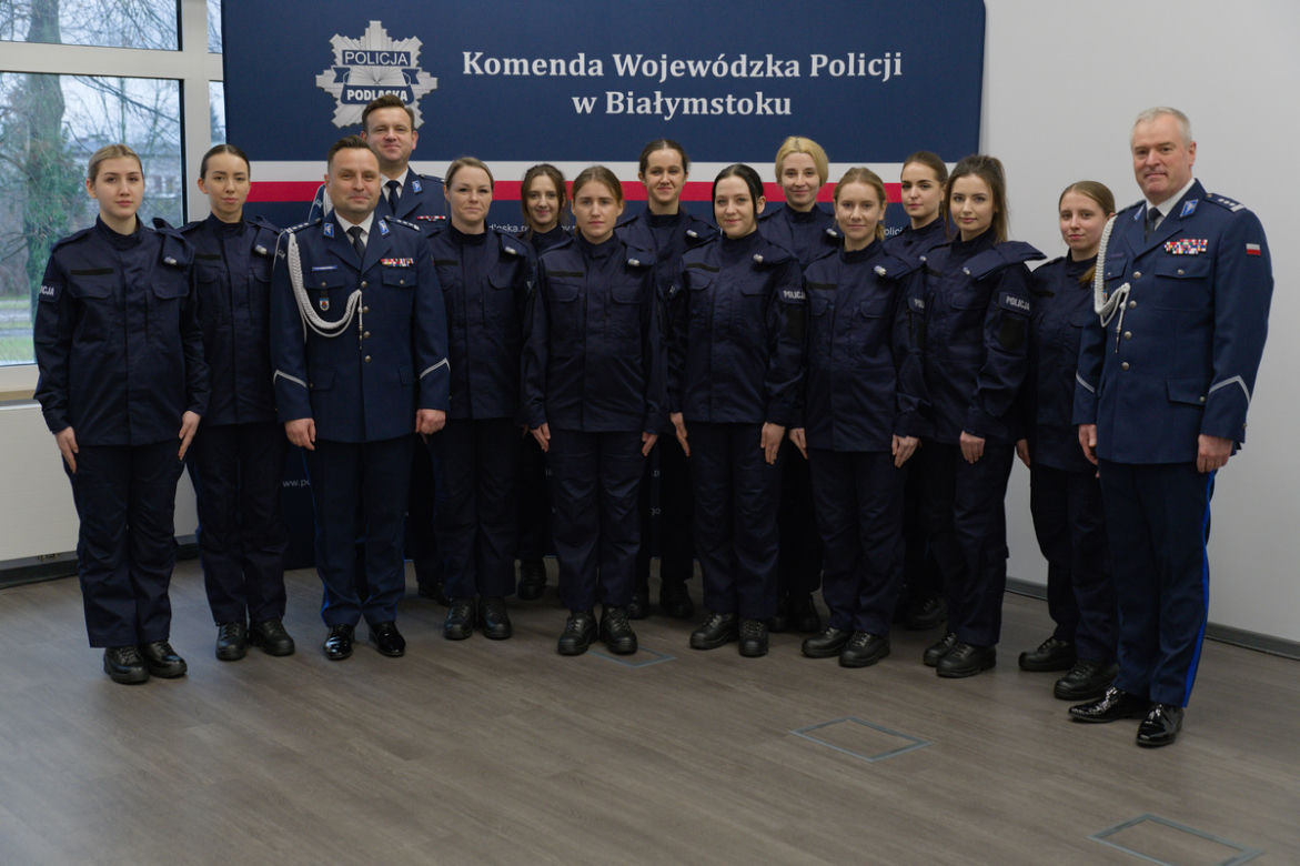 Nowi policjanci w KMP w Białymstoku. Uroczyste ślubowanie