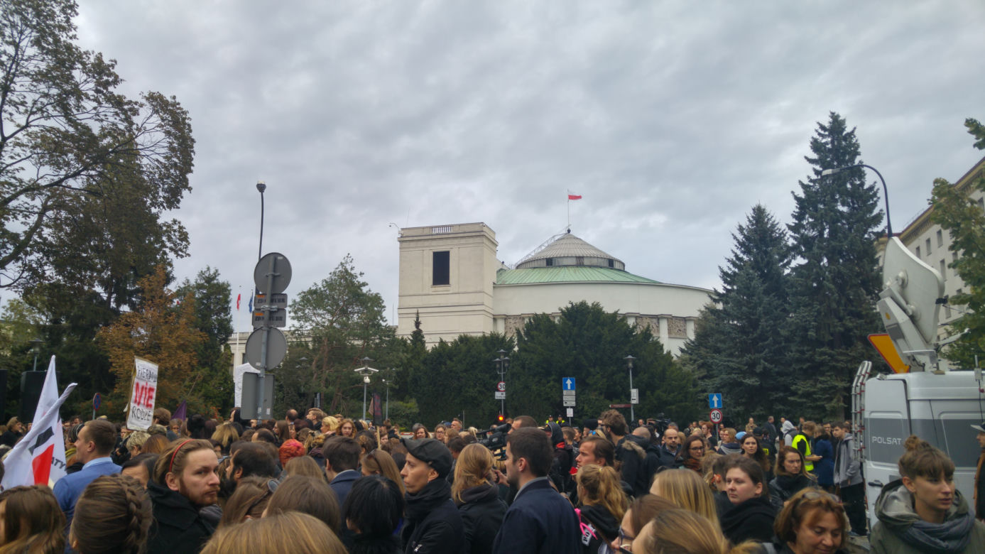 Czarny protest w Warszawie 22 września