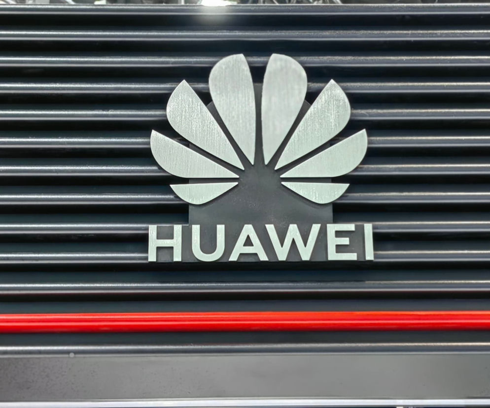 HUAWEI