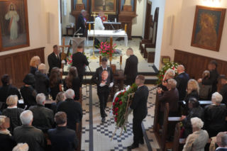 Jest już u Pana Boga w ogródku. Poruszające słowa na pogrzebie Andrzeja Beya-Zaborskiego