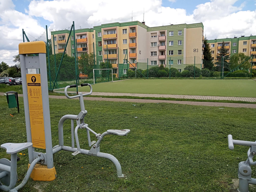 Pół boiska w Kielcach