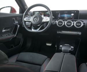 Mercedes-Benz A200 AMG Line