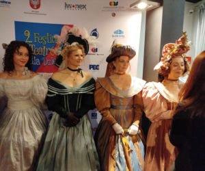 Ruszył 14. Ogólnopolski Festiwal Teatrów Sztuka plus Komercja w Siedlcach. W tym roku zobaczymy 8 spektakli konkursowych i 5 wydarzeń towarzyszących