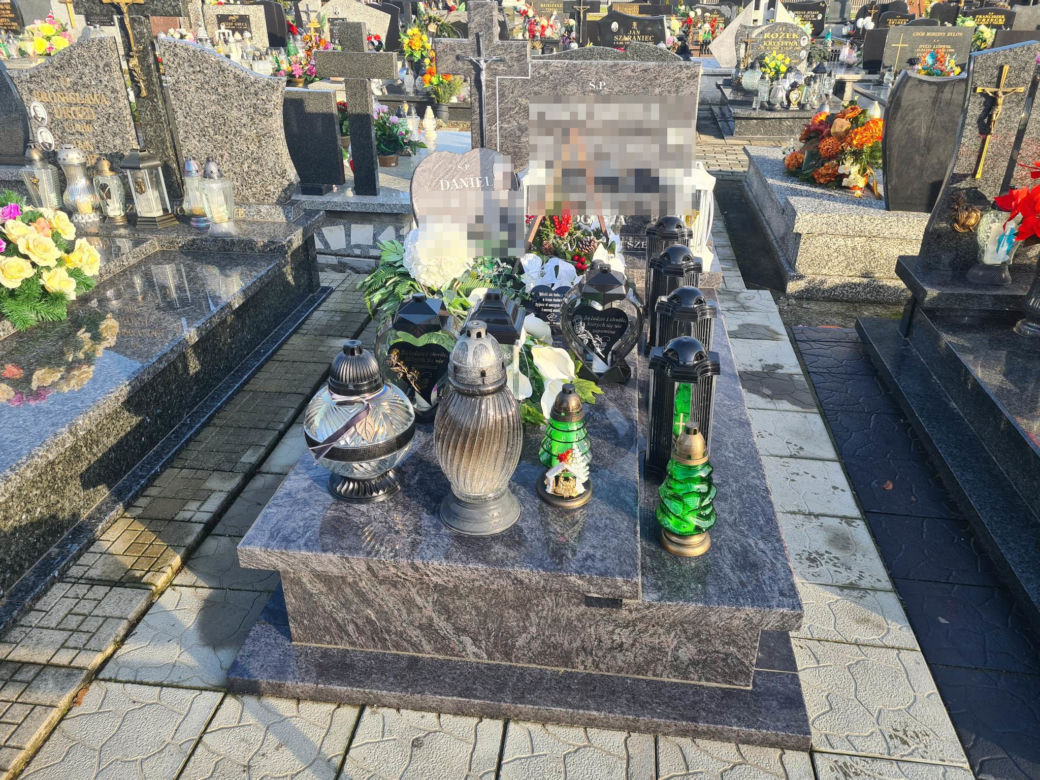Tragiczna śmierć piłkarza Zacisze Trześń. Grób Daniela [GALERIA]