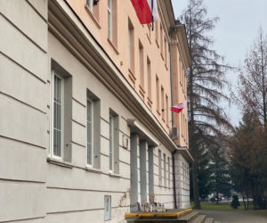 Jelenia Góra: Pogrzeb 11-letniej Danusi. Całe miasto pogrążone w smutku