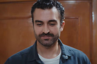 Dziedzictwo, odcinek 893: Ferit i Ayse tęsknią za dawną relacją, ale żadne z nich nie wierzy, że powrót do przeszłości jest jeszcze możliwy