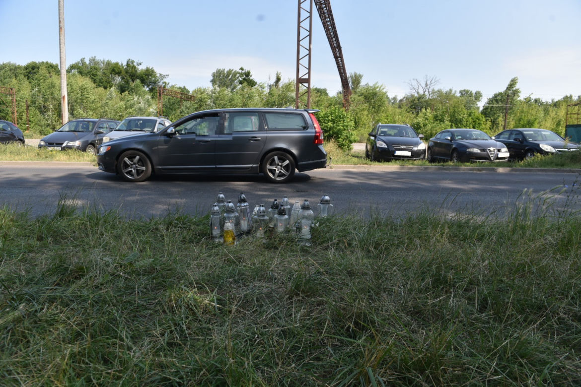 Tragiczny wypadek przy ul. Podgórskiej w Toruniu. 13-letnia Paulina wbiegła pod samochód