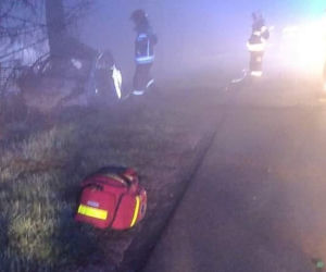 Tragiczny wypadek koło Jaświł. Auto stanęło w płomieniach. Zginęły dwie osoby