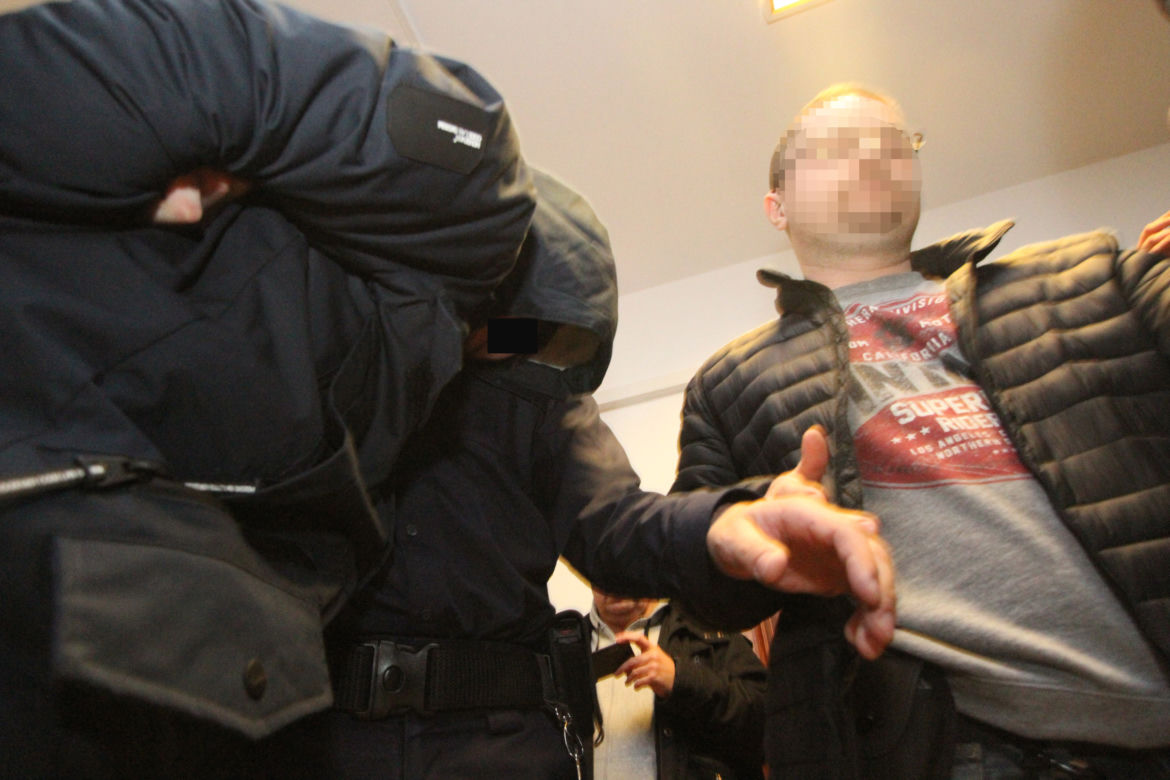 Miłosz Sz. właściciel Escape Roomu doprowadzony do sądu