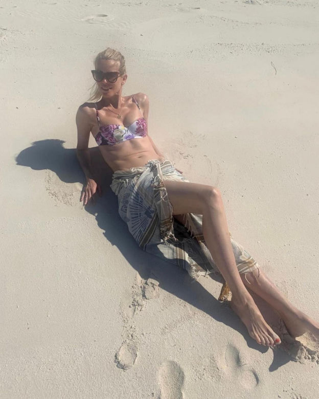 Claudia Schiffer wraca! Opadnie ci szczęka na widok 53-letniej modelki