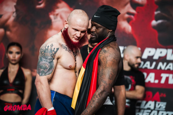 Ring girls Gromda 24