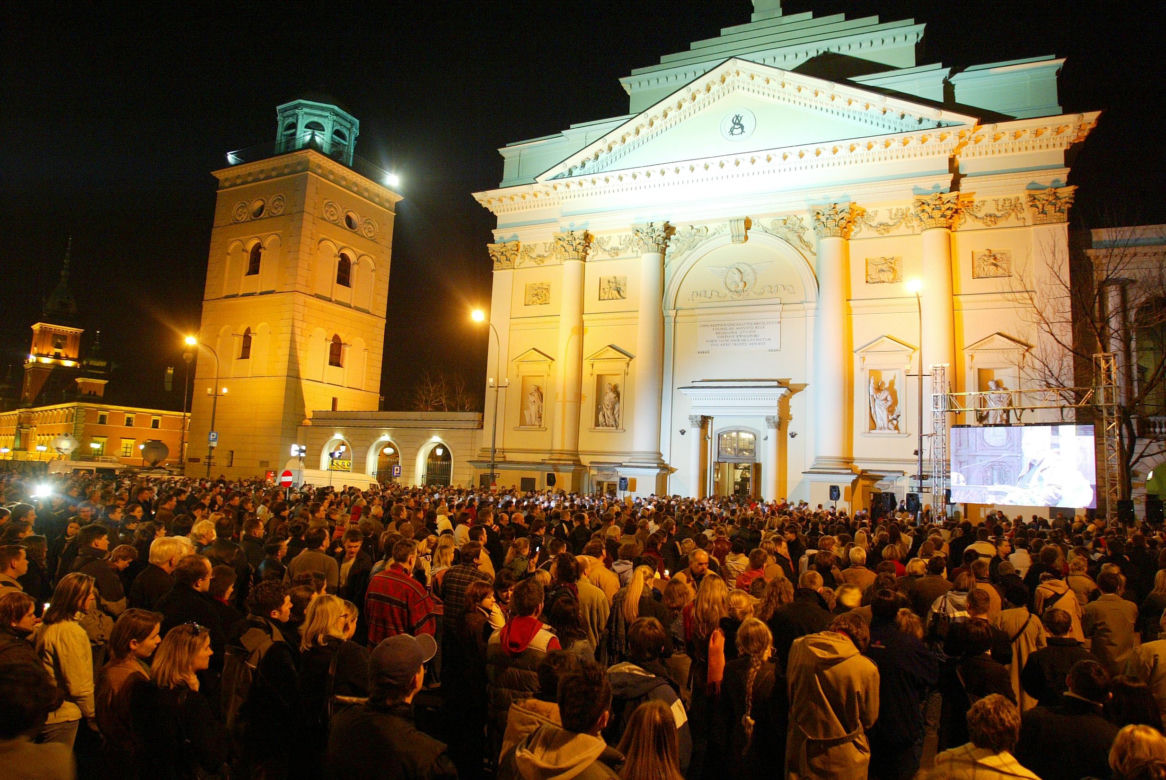 Jan Paweł II zmarł 2 kwietnia 2005 roku