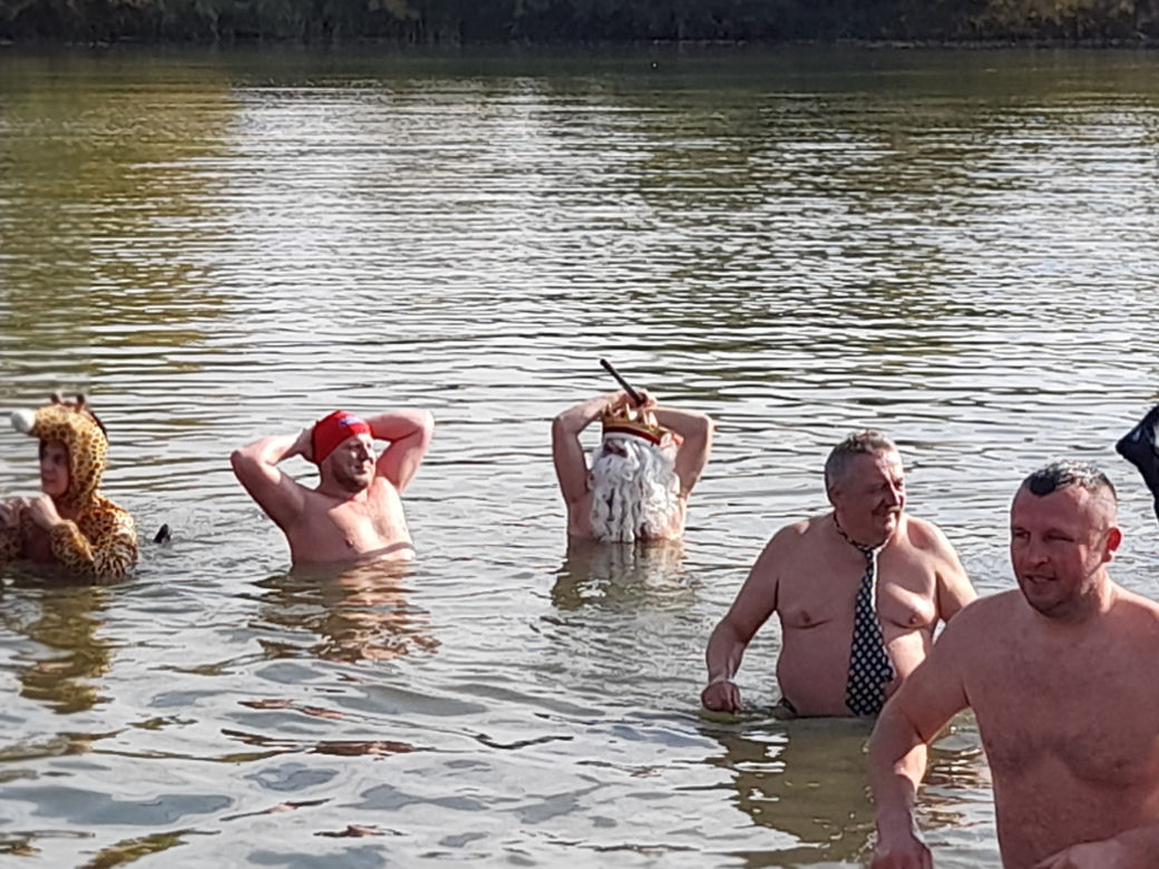 Rzeszowskie morsy z „Sopelka” rozpoczęły sezon. Zobaczcie zdjęcia! 