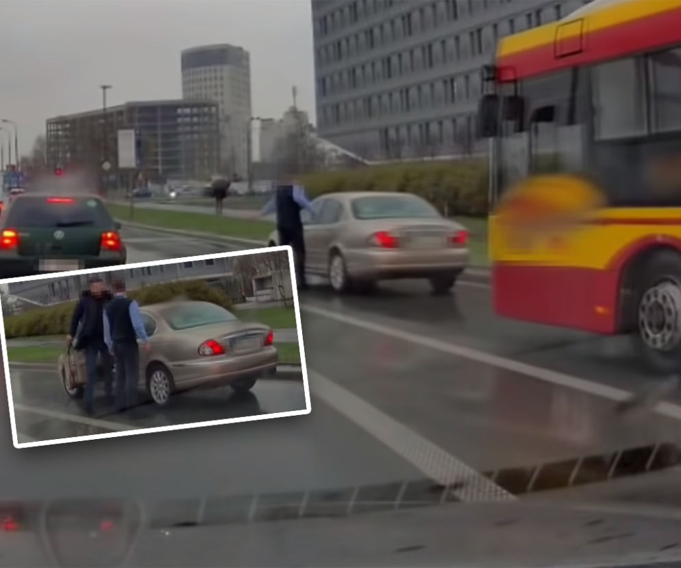 Bójka przy drodze w Warszawie