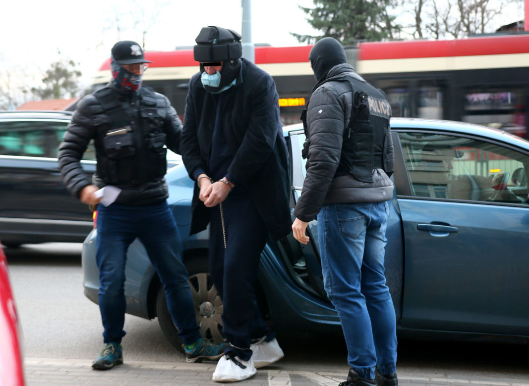 Morderstwo w szpitalu na Zaspie w Gdańsku. Doprowadzenie podejrzanego