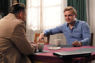 Barwy szczęścia, odc. 3331. Maciej Wilk (Adam Szczyszczaj), Hubert (Marek Molak)