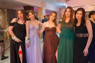 Studniówka 2026 maturzystów ZSTM w Skarżysku-Kamiennej