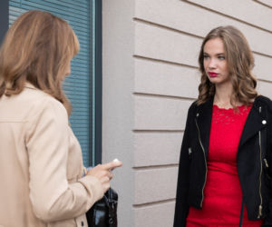 Na Wspólnej odc. 2987. Iga (Lidia Sadowa), Alina Mińczyk (Magdalena Żak)