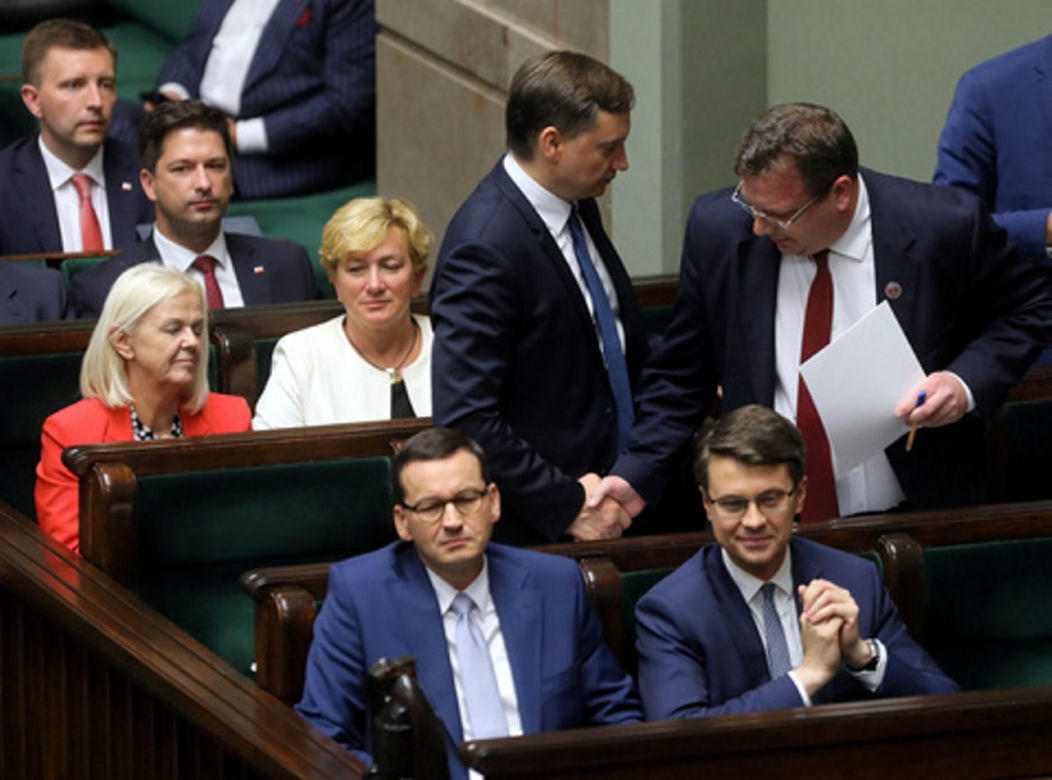 BUNT pod nosem Kaczyńskiego. Ludzie Ziobry powiedzieli "NIE" 
