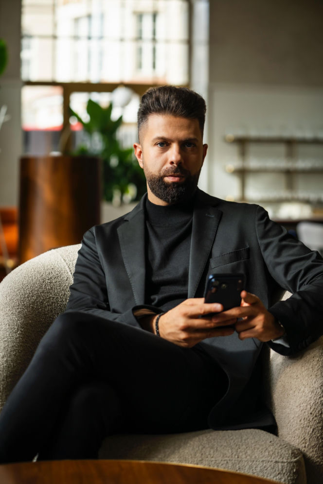 Ekspert radzi: Kiedy tańszy pierścionek zaręczynowy okazuje się najdroższym wyborem