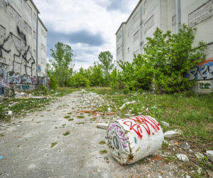 Zniknie warszawskie osiedle Dudziarska. Dzielnica Praga-Południe wyburzy opuszczone bloki