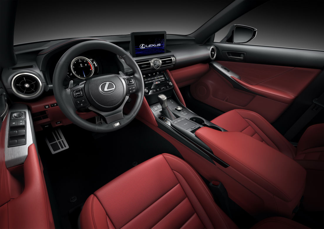 2021 Lexus IS
