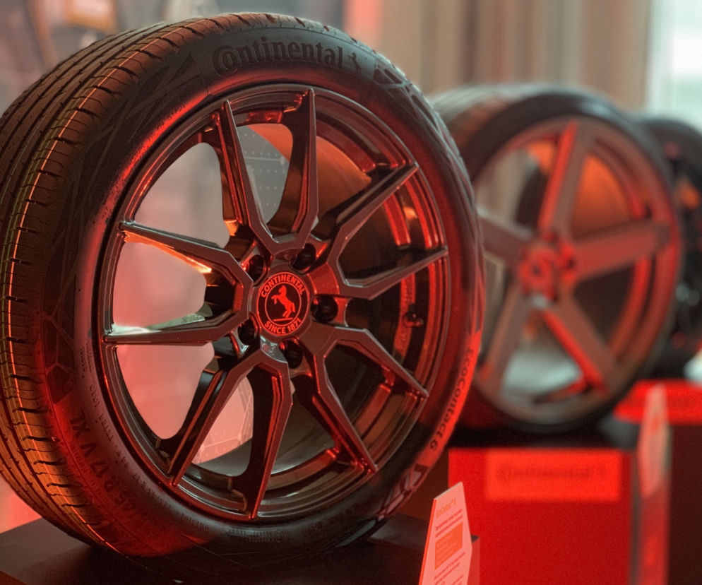 Opona Continental EcoConcact 6 