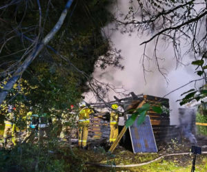 Nie żyje 67-latek. Płomienie w całości strawiły drewniany dom