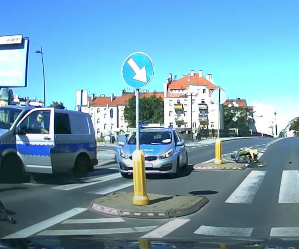 Pościg za motocyklistą w Legnicy zakończył się wypadkiem. Całe zdarzenie NAGRAŁ przypadkowy świadek