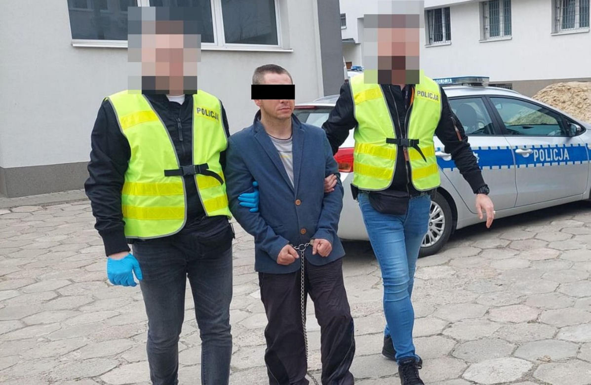 Chełm. Recydywiści oskarżeni o brutalne pobicie i podpalenie dwóch mężczyzn w mieszkaniu