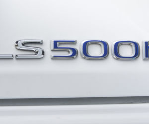 Lexus LS500h F-Sport