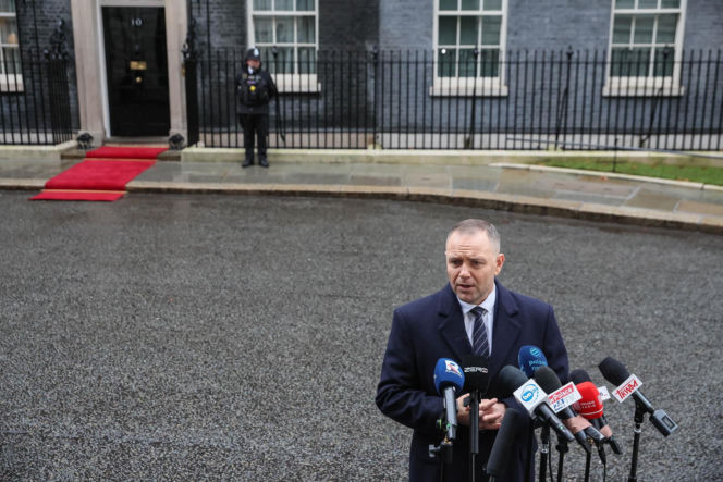 Karol Nawrocki, Keir Starmer