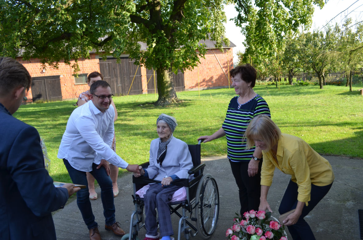 Piękny jubileusz pani Zofii! Mieszkanka Wielkopolski skończyła właśnie 109 lat! [ZDJĘCIA] 