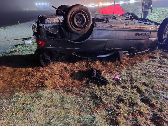 Mieli pisać maturę, zginęli na autostradzie A2 pod Brzezinami