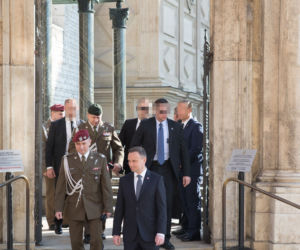 Marta Kaczyńska w ciąży na rocznicy smoleńskiej z ukochanym